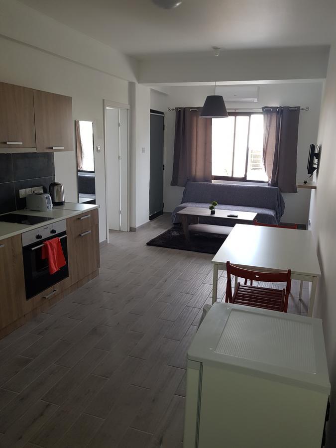 Mylos Court Apartments Limassol Zewnętrze zdjęcie