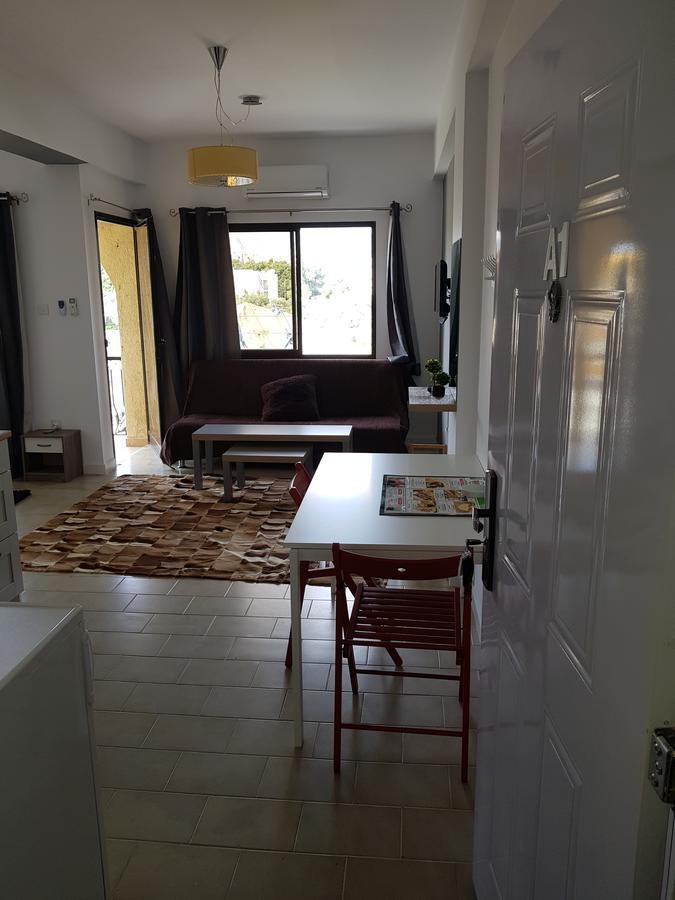 Mylos Court Apartments Limassol Zewnętrze zdjęcie